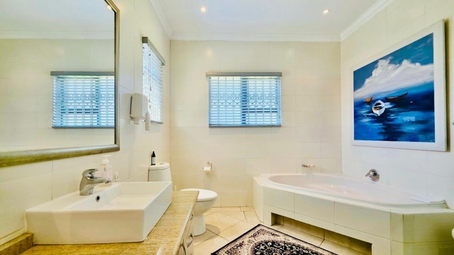 3 Bedroom Property for Sale in Boschdal North West